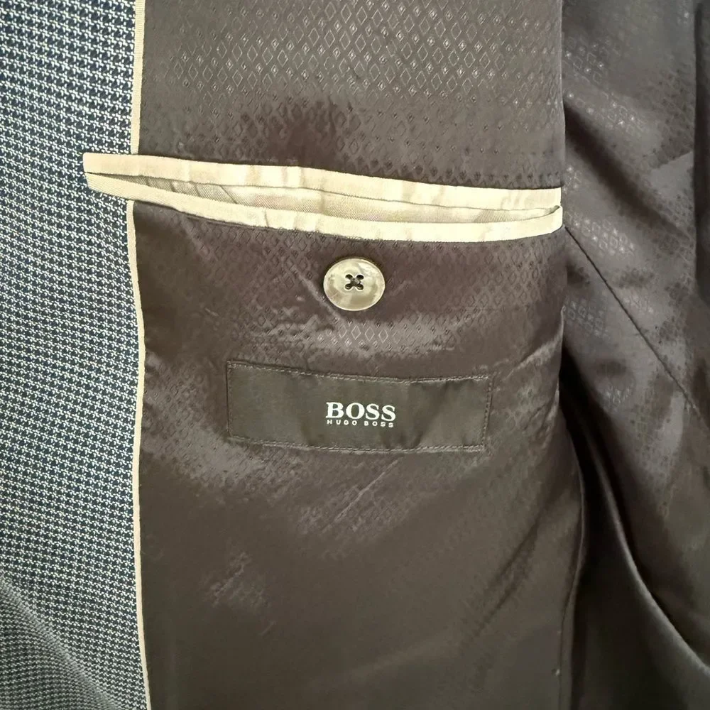 Hugo Boss 100% Virgin Wool Blazer